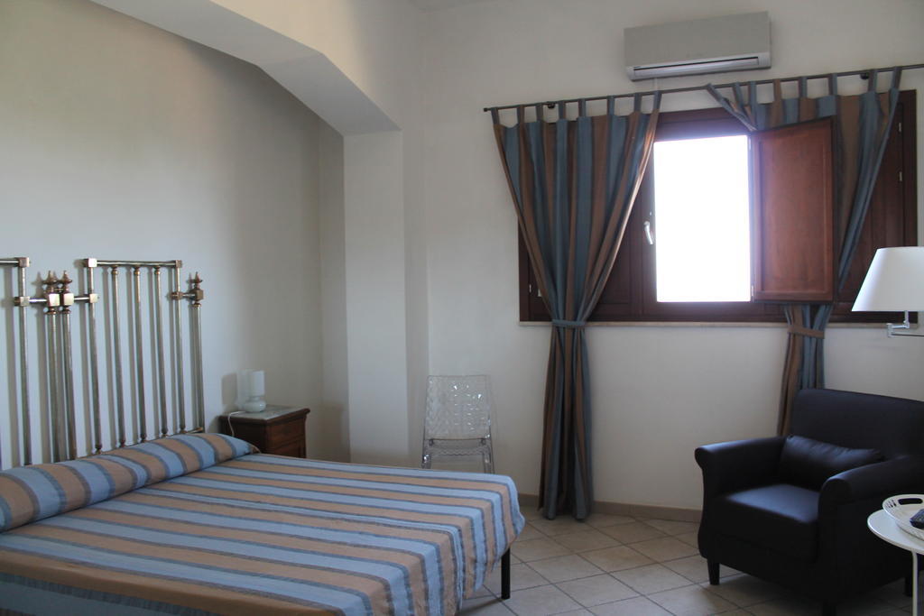 فالديريتْشّي Casale Belvedere Vista Mare الغرفة الصورة